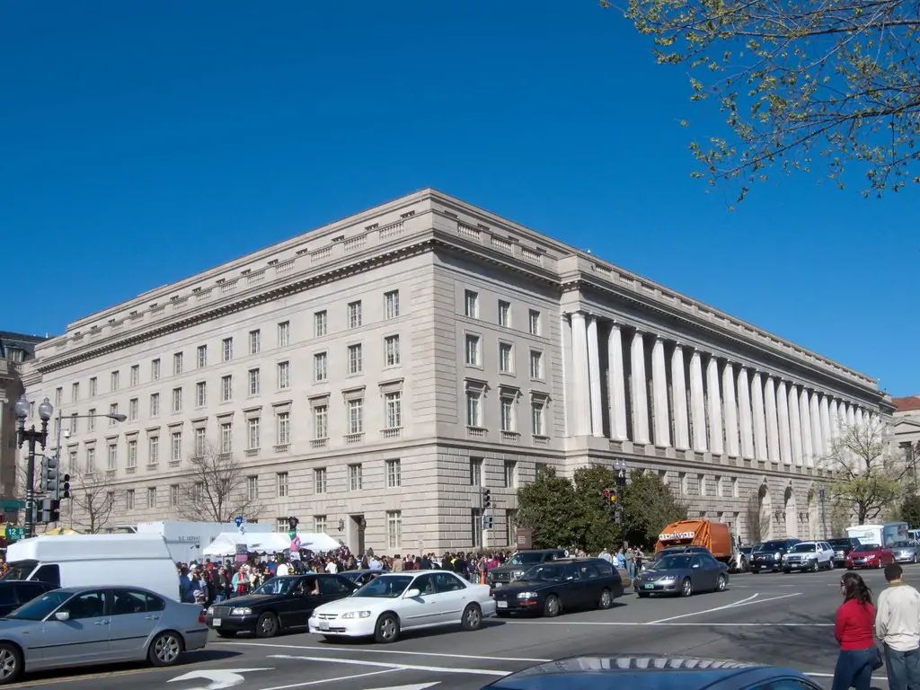 Internal Revenue Service Building